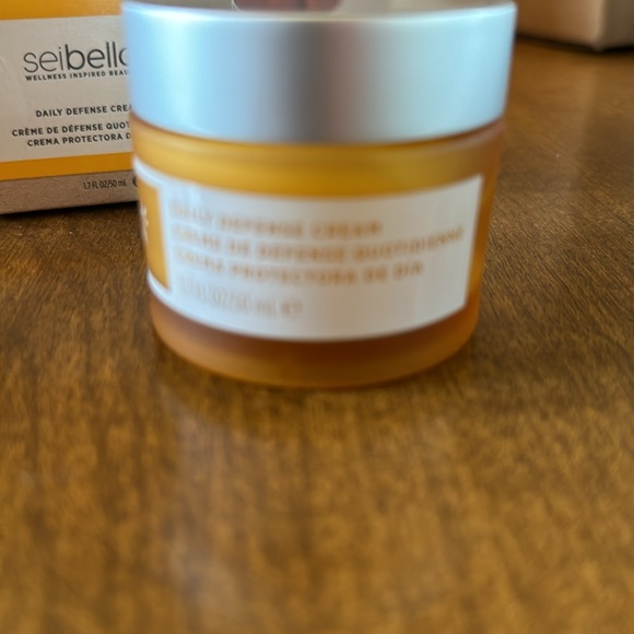 Melaleuca Seibella Daily Defense Cream - Picture 3 of 4